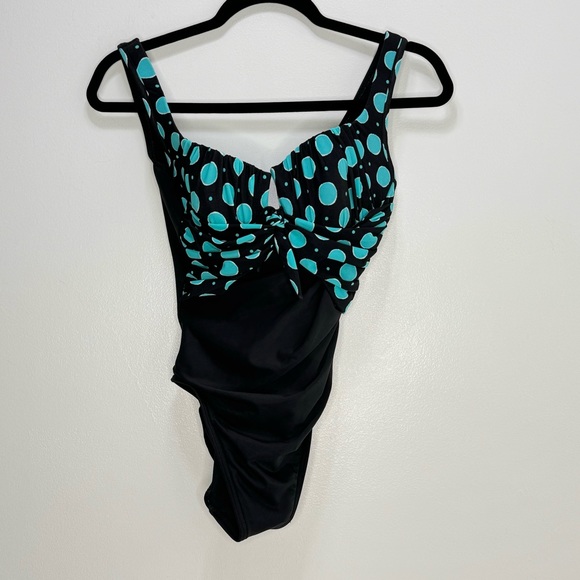 Miraclesuit Polka Dot One Piece - Picture 3 of 7